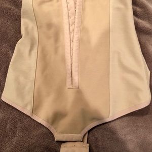 BelleFit Postpartum Girdle Thong Closure